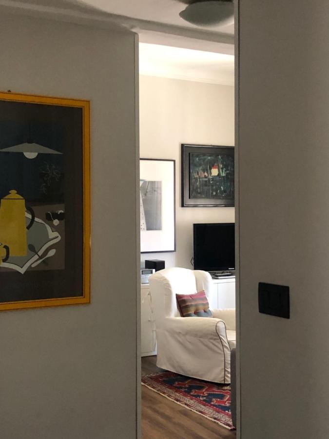 Dietro Il Teatro Modena جنوة المظهر الخارجي الصورة